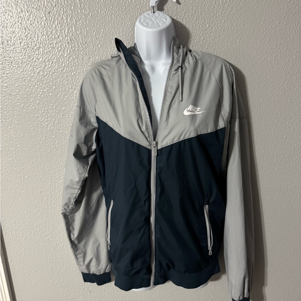 Nike Men's Two-Tone Windbreaker Jacket